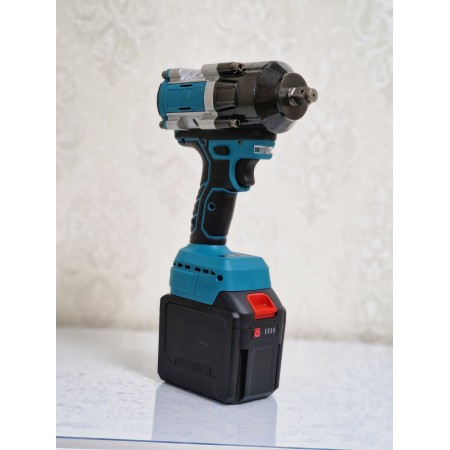 Гайковерт безщіточний суперпотужний MAKITA TW001GD201 3100NM із акумулятором на 12Аг у комплекті